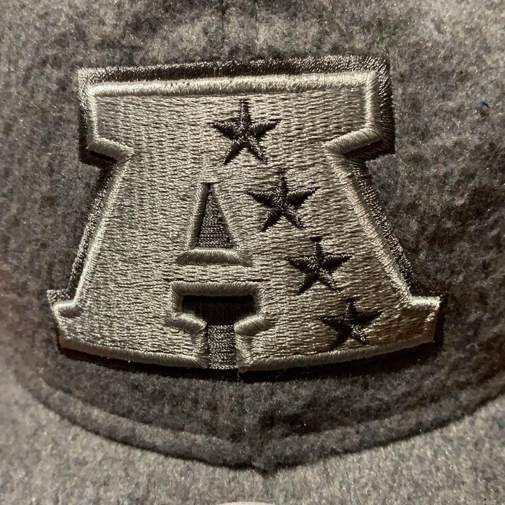 Hat - Picture 2 of 6